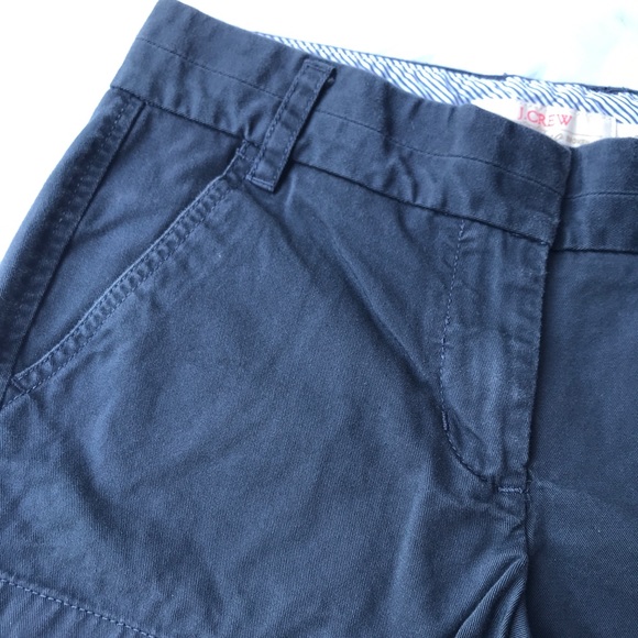 🍋J. Crew Broken-In Chino Shorts 3” inseam - Picture 2 of 7